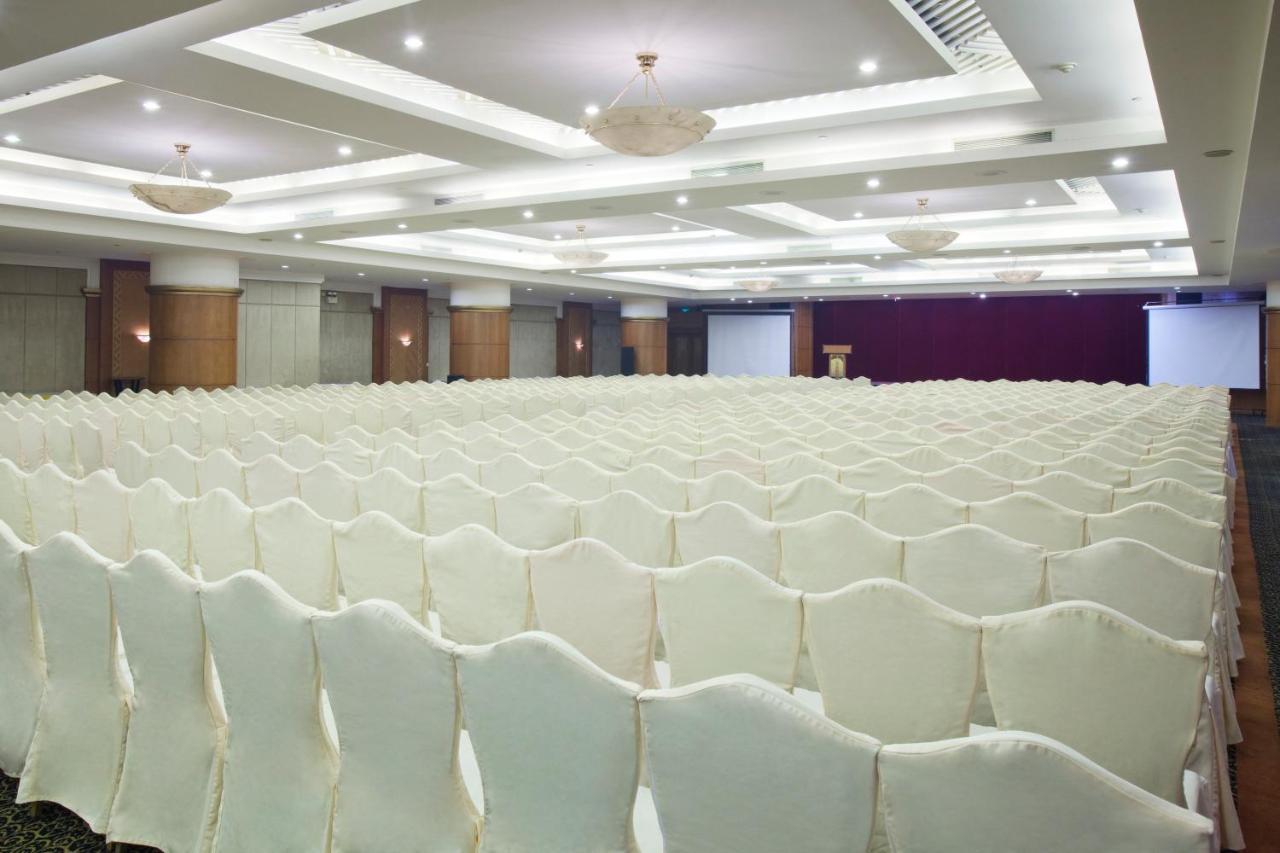 Crowne Plaza Zhanjiang Kang Yi, An Ihg Hotel Экстерьер фото